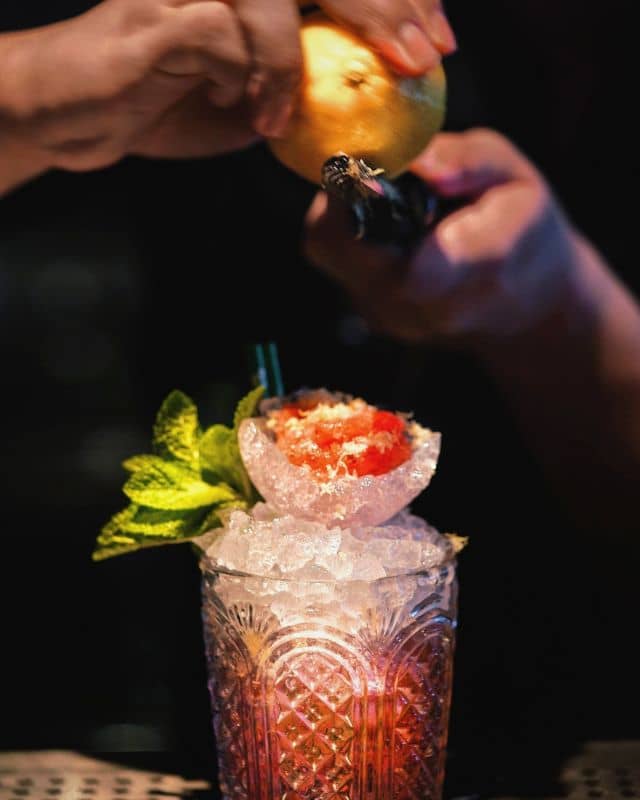 Beat the heat with a La Fresca - Start with a strawberry granita before sipping on a delicious and refreshing combination of London Dry Gin, Strawberry Saccharum, and citrus.🍓🍓❄️❄️ #focrestaurant #foctails #cocktails #drinks #bar #cocktail #bartender #mixology #drink #cocktailbar #cocktailsofinstagram #drinkstagram #instagood #mixologist #restaurant #alcohol #craftcocktails
